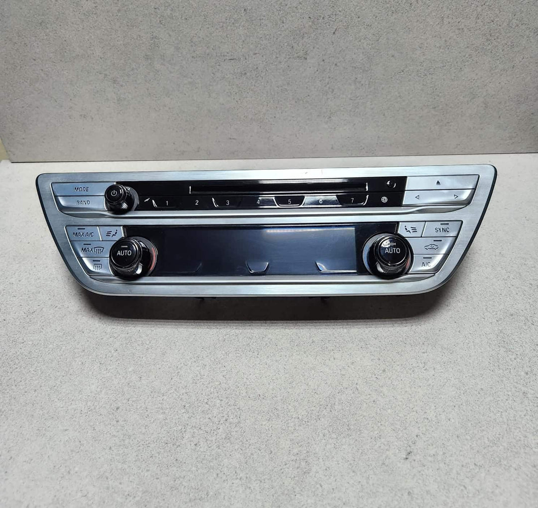 2016-2019 BMW 740i Climate Control Unit 6822777 G11 G12 740i 750xi