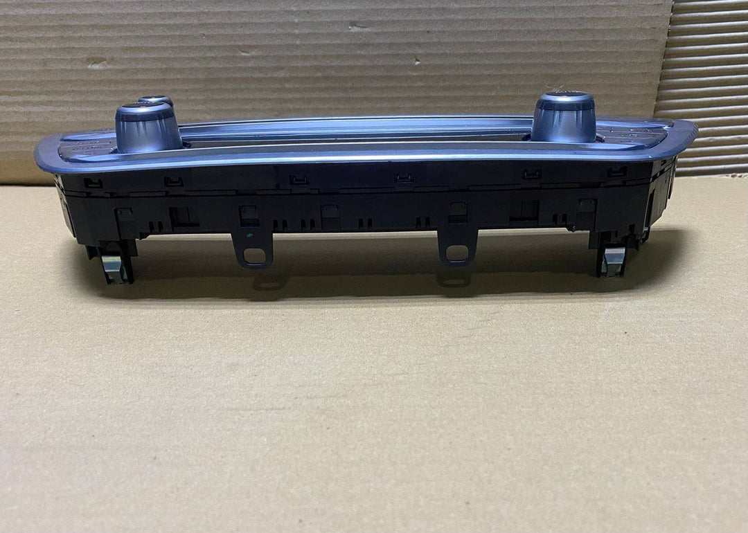BMW Air Conditioning Control Panel 6822774 7 Series G11 G12 models AC SWITCHES