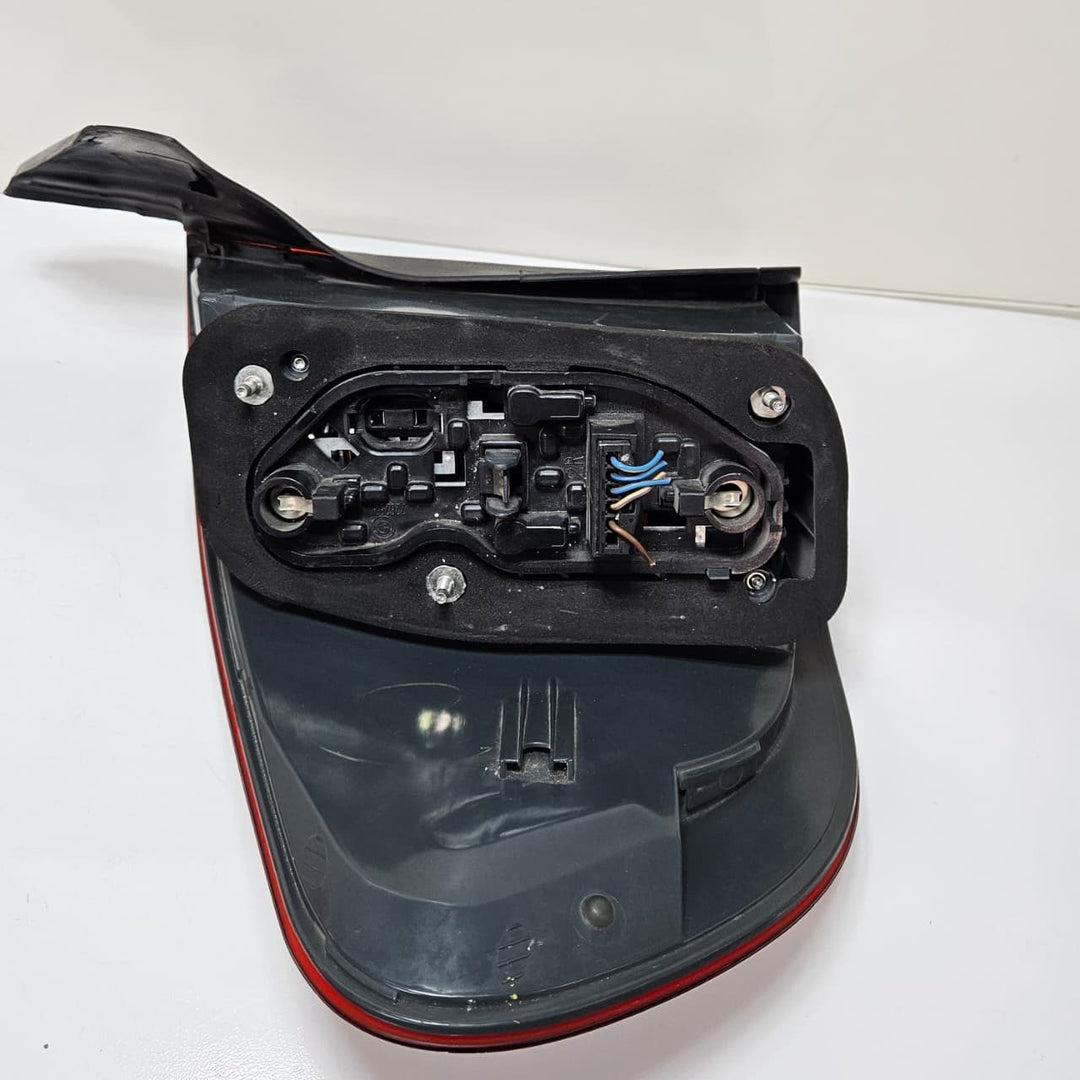 2011-2013 BMW X5 E70 Taillight 7227790 OEM  X5 E70 and E70 LCI