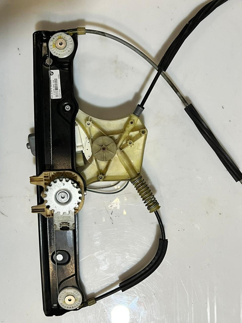 2012-2018 BMW 640i 6 Series F06 Window Regulator With Motor Front Left 7275397
