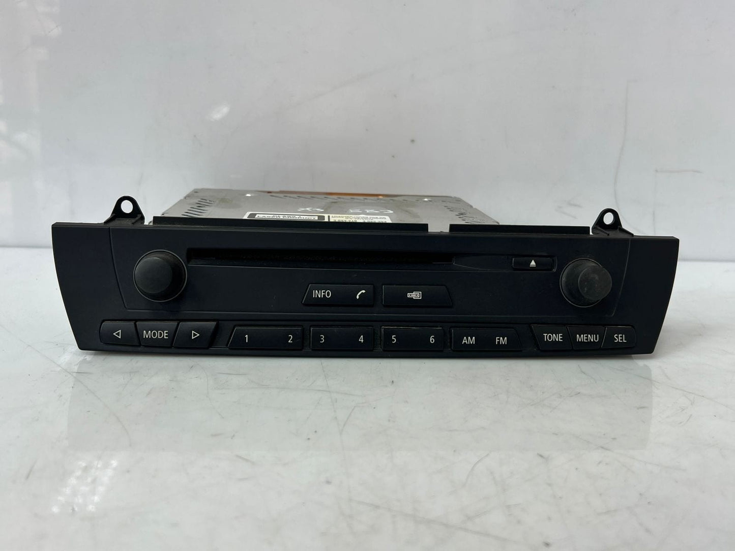 2004 - 2010 BMW X3 E83 Business Navigation Am Fm Radio CD Player 9146712 OEM