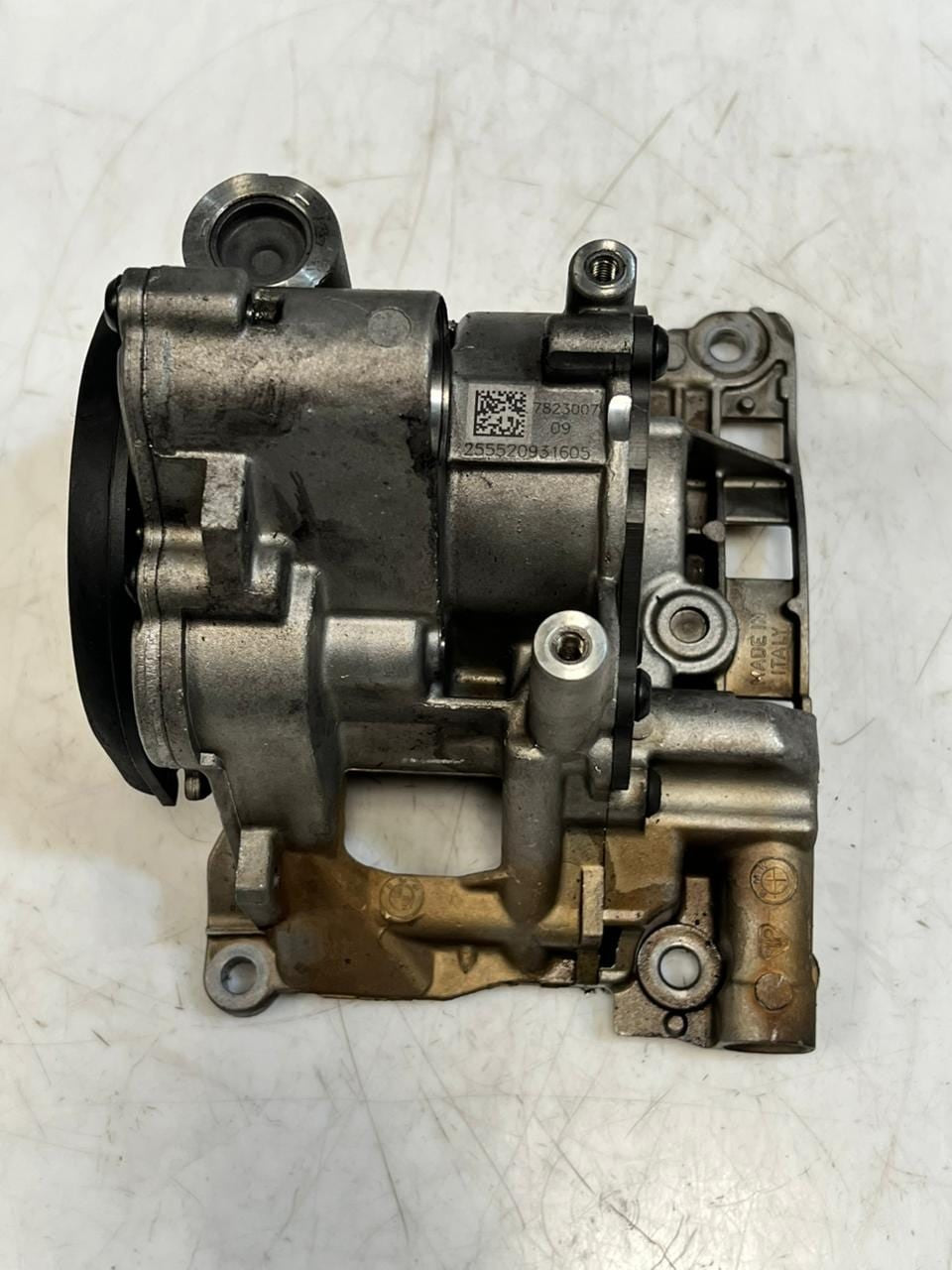 BMW 1 Series F20 F21 MINI R56 LCI Oil Vacuum Pump Mechanical Tandem Pump 7823007