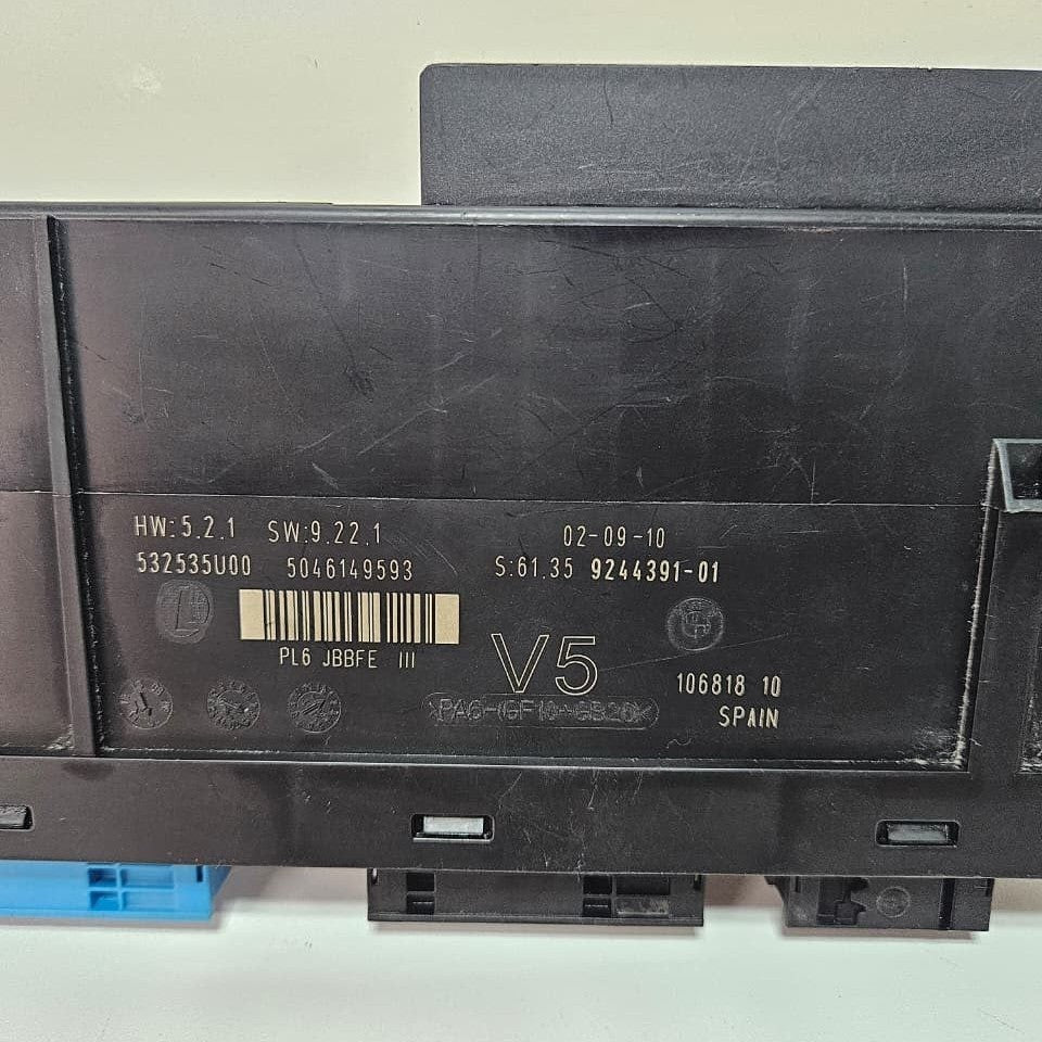 2010-2015 BMW F10 F06 F12 UNCTION BOX ELECTRONICS 3 BODY CONTROL 9244391 OEM