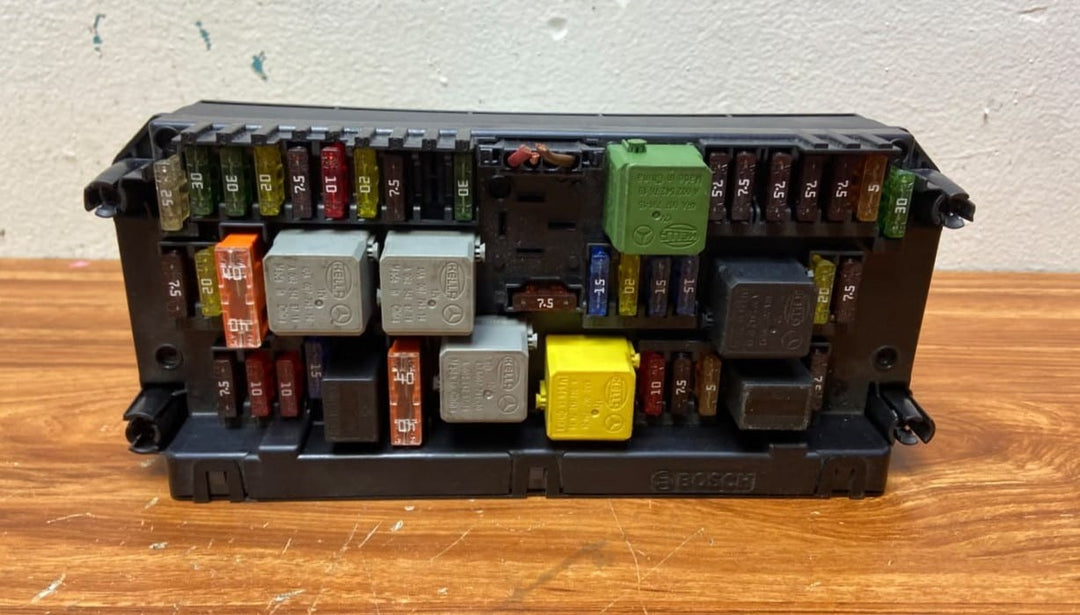 2011 Mercedes-Benz C200 Sam Control Module A2129004711 W204 C-Class
