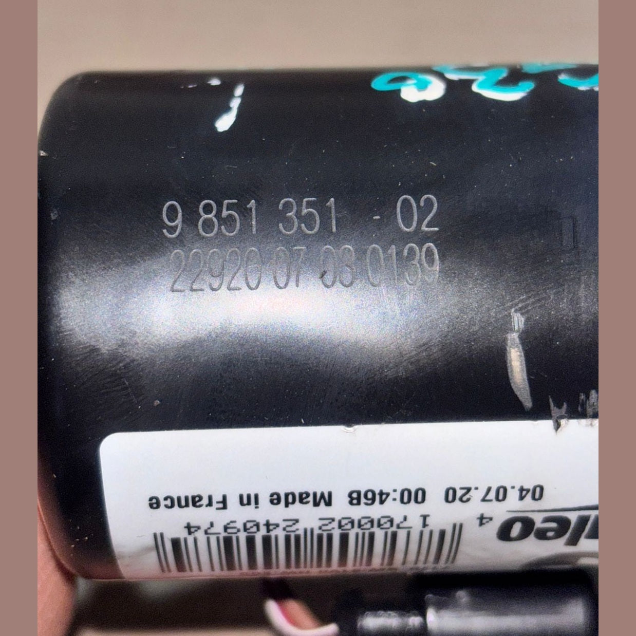 BMW G30 G31 2018  Wischermotor vorne wiper motor 9851351 LHD