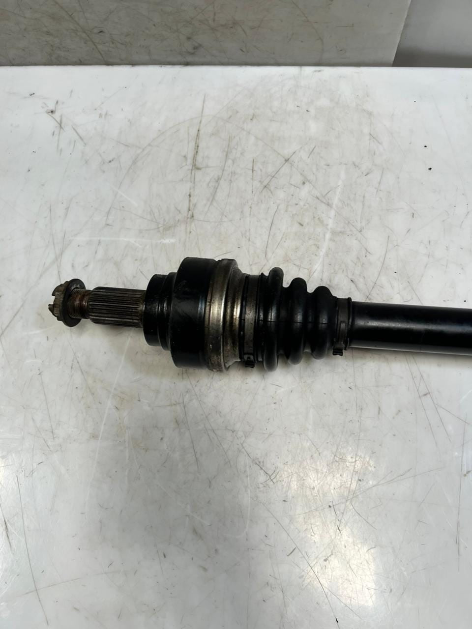 2013-2015 BMW 335i f30 Rear Left Axle Output Shaft 7597677