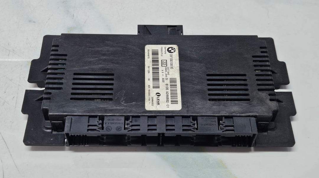 BMW 3 E92 E93 E87 ECU Xenon Headlight Control Module FRM 3R PL2 9286882 OEM