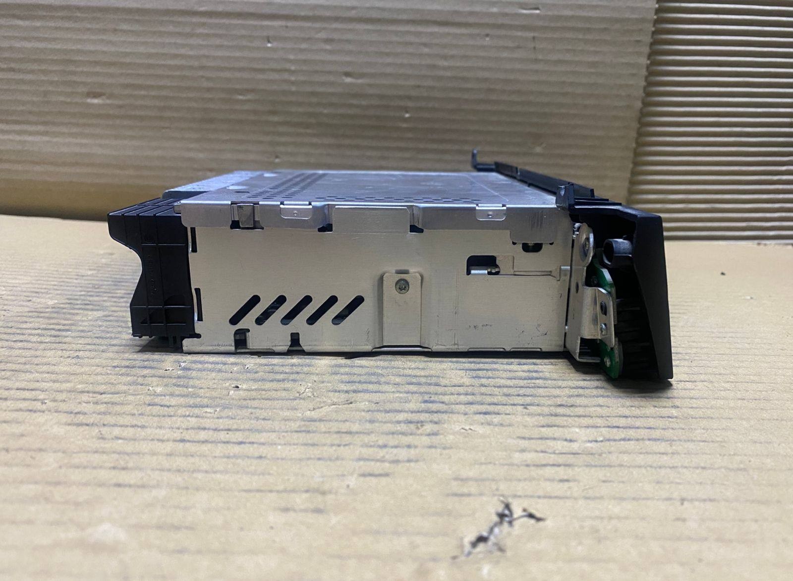 2006 BMW 325i Cd Radio Player 6976888 X3 E83 and 2006 BMW 325i 
