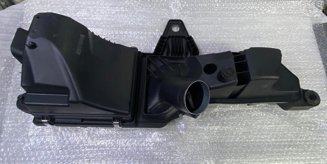 OEM BMW F20 F30 F31 LCI B38 Intake Muffler Air Filter Box Housing Petrol 8647449