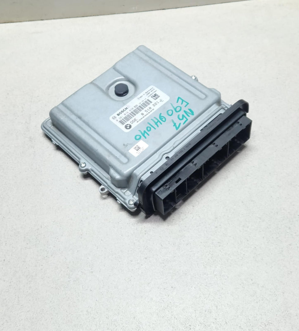 BMW Engine Control Unit 8510221 3 Series E90 E91 E92 E93 OEM