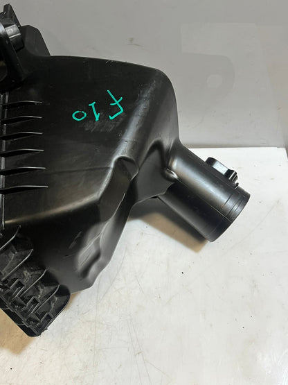 2010-2016 BMW 528i F10 N20 520I F11 F07 Air Intake Filter Box 7612014 OEM