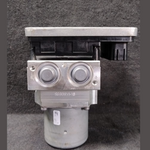 Load image into Gallery viewer, GENUINE BMW X3 G01 4 CYLINDER 2019 ABS PUMP BRAKE HYDRAULIC 6895450