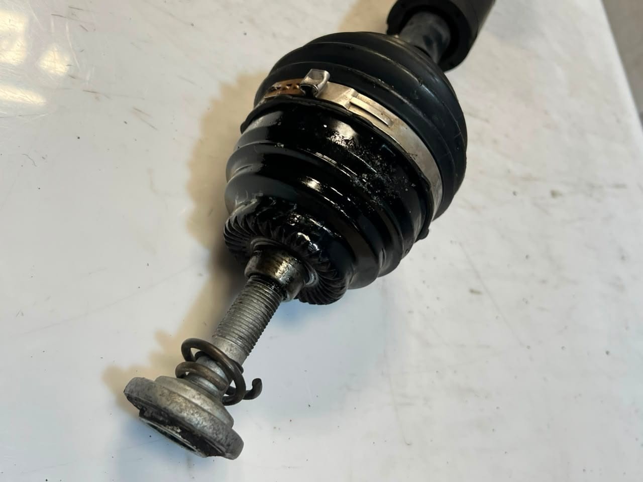 2015-2022 BMW 1' 2' F45 F46 X1 F48 F52 X2 F39 Front Driveshaft 8657704 OEM
