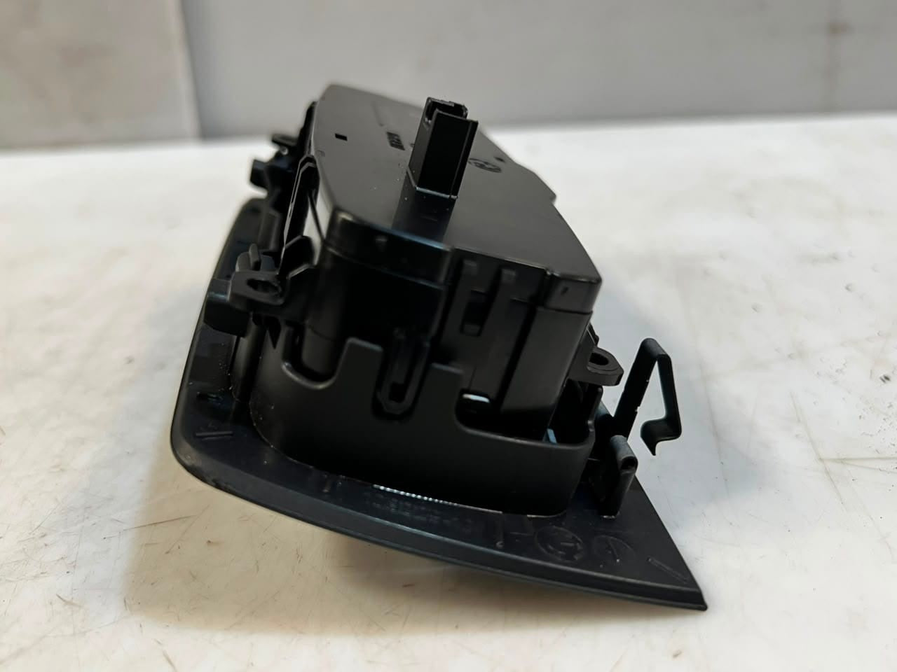 2012 BMW 1 3 Series F20 F21 F30 F31 Headlight Switch CONTROL 9265303 OEM
