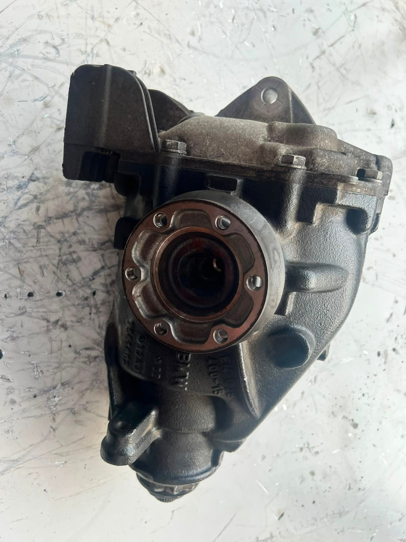 2009-2016 BMW Z4 E89 Rear Differential 7576668 RATIO 3.73