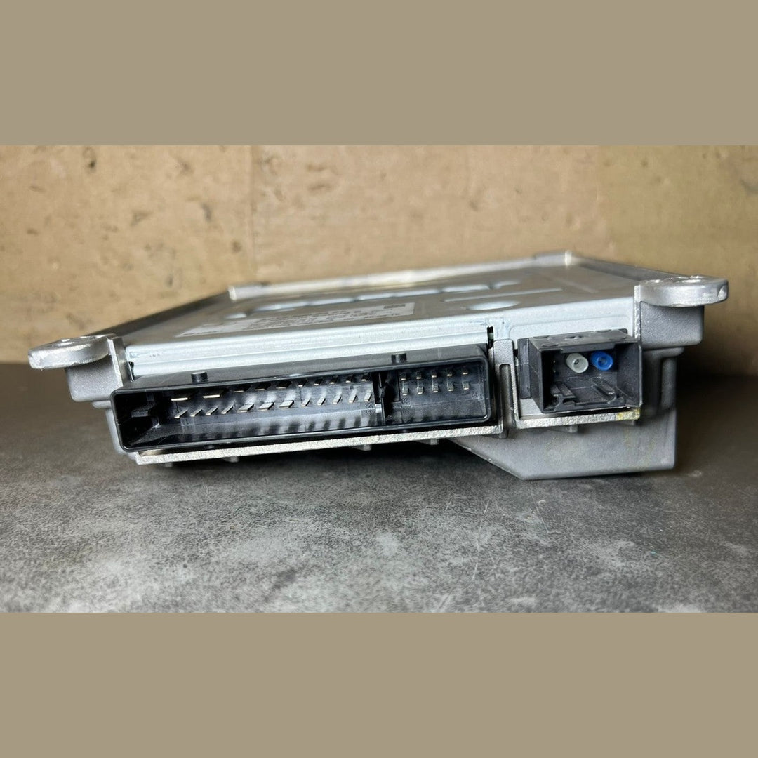 17-20 Mercedes W213 Burmester Lear Sound Amplifier Assembly A213 9006427 OEM