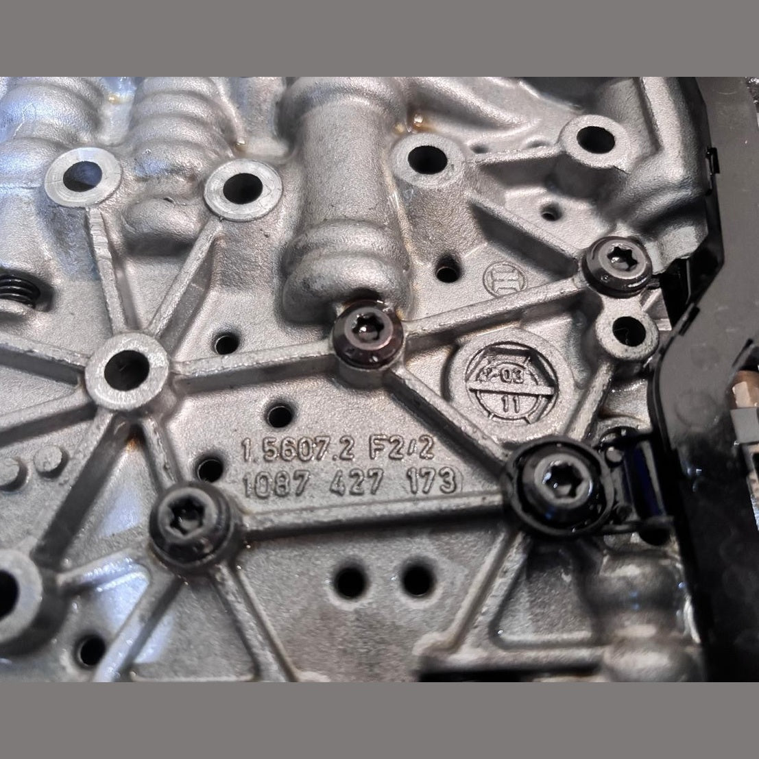 OEM BMW F10 N47 8HP45 7616518 AUTO TRANSMISSION VALVE BODY 0260550046