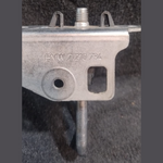 قم بتحميل الصورة إلى عارض الصور، BMW X3 F25 X4 F26 UPPER HOOD LOCK STRIKER SET LEFT &amp; RIGHT 7210734 &amp; 7210733