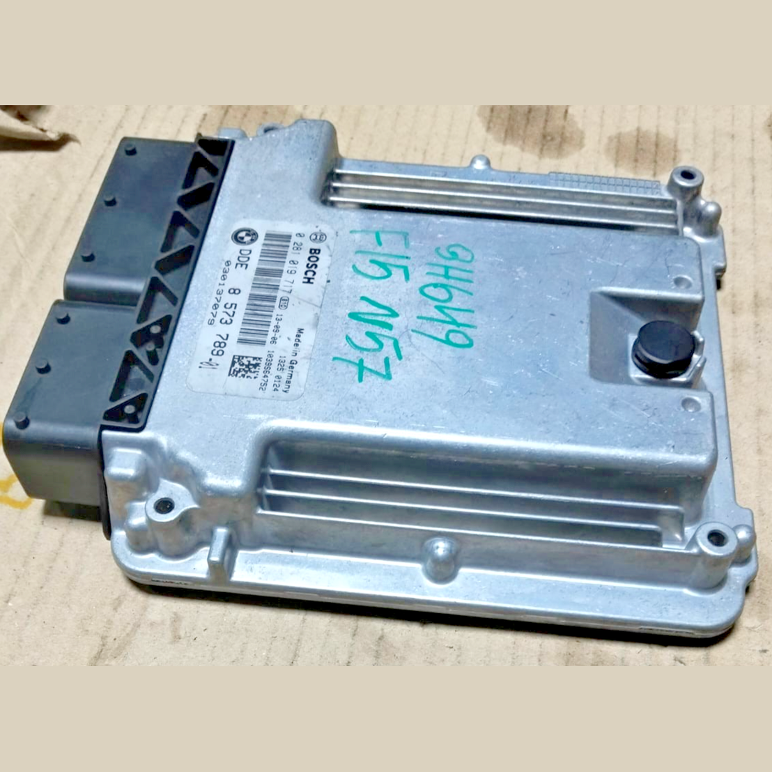BMW X5 Diesel F15 N57 3.0 ENGINE CONTROL UNIT ECU ONLY DDE 8573789