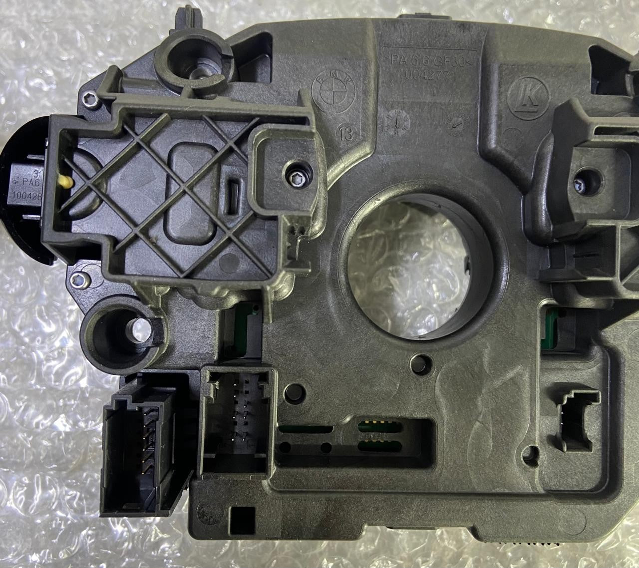 OEM BMW F30 F48 STEERING RING MULTIFUNCTION CONTROL SWITCH 9351140
