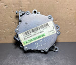 قم بتحميل الصورة إلى عارض الصور، 2012 Mercedes-Benz W207 E-Class OM276 Cylinder Head Vacuum Pump A276 2300065 OEM