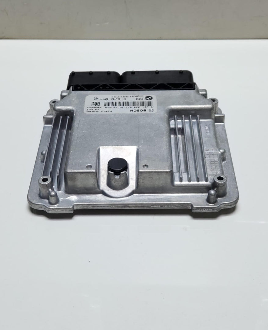 BMW Engine Control Unit 8578944 3 Series F31 OEM F3 320D DIESEL ECU SET RHD 
