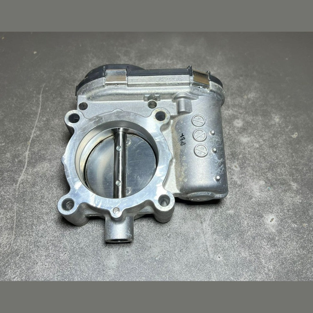14-16 Mercedes-Benz GLA CLA B-Class OM270 Throttle Body Valve A270 1410025 OEM