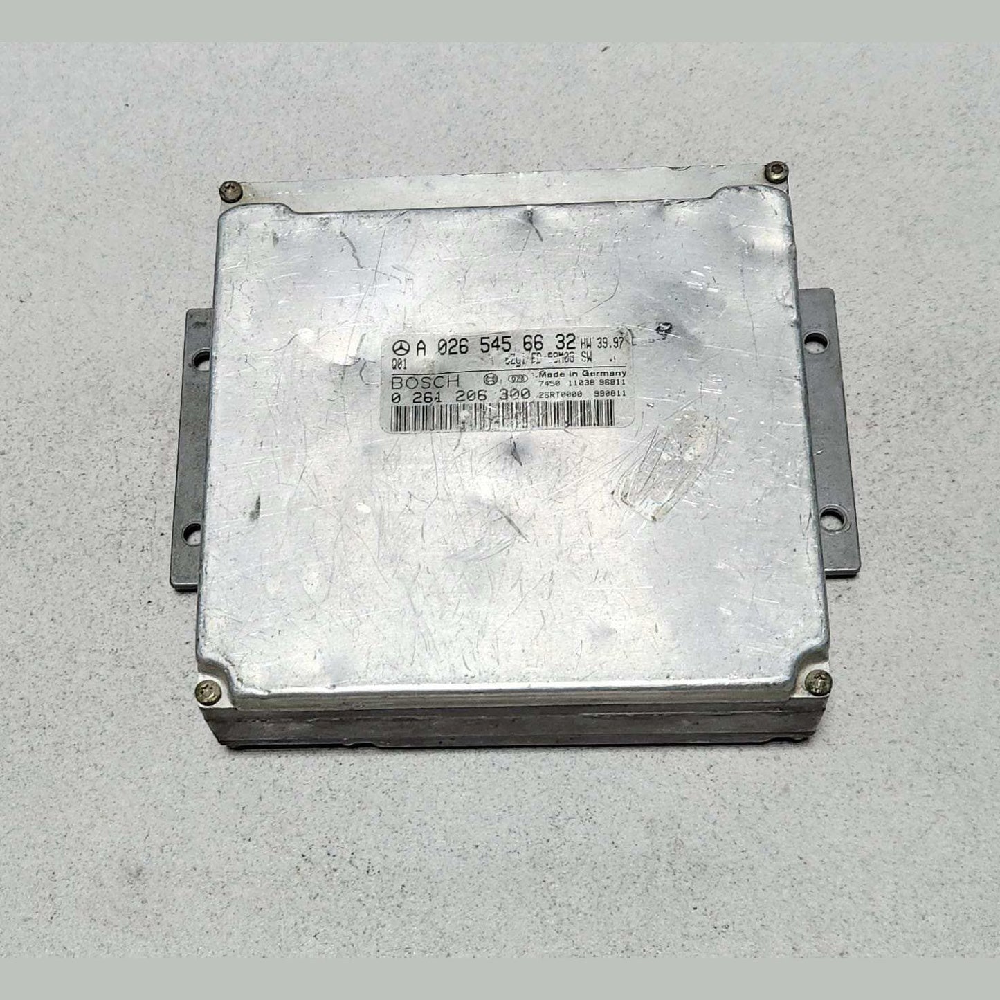 1998-2000 Mercedes-Benz ML320 Engine Control Unit A0265456632