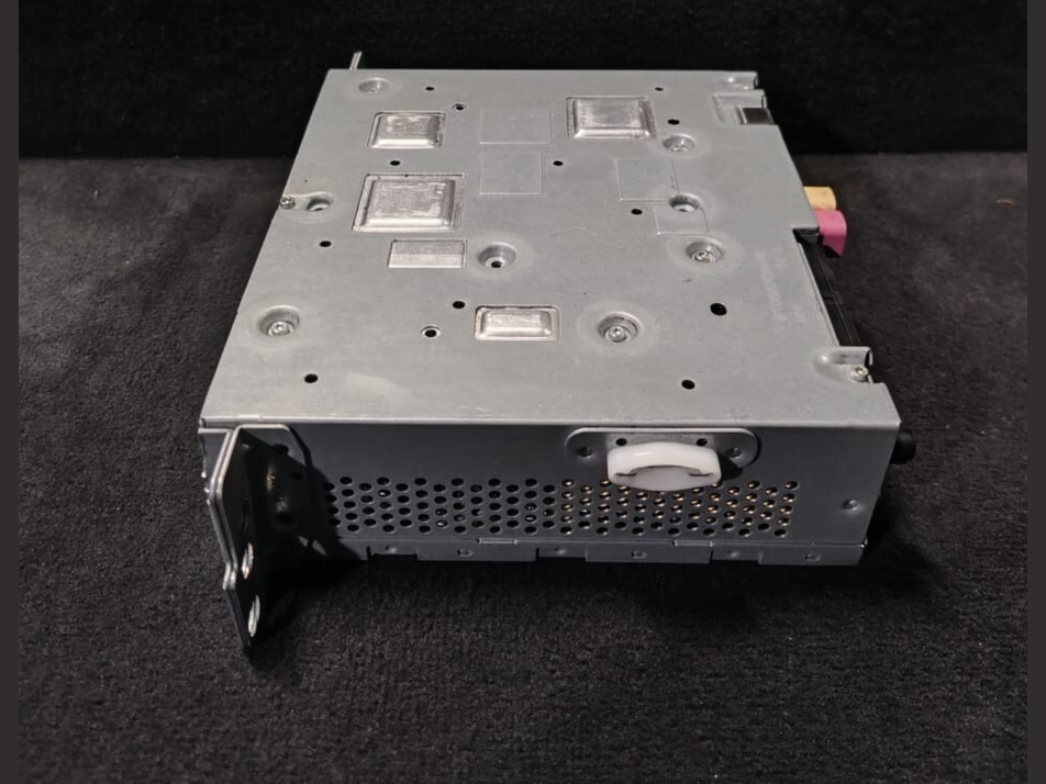 BMW X3 F25 CIC HEAD UNIT STEREO CD PLAYER HARMAN/BECKER  - 9269896