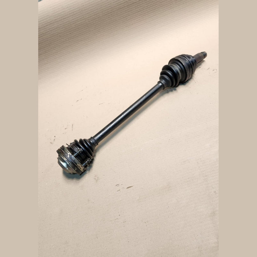 2000-2001 BMW X5 Rear Drive Shaft RIGHT SIDE 7500914 X5 E53