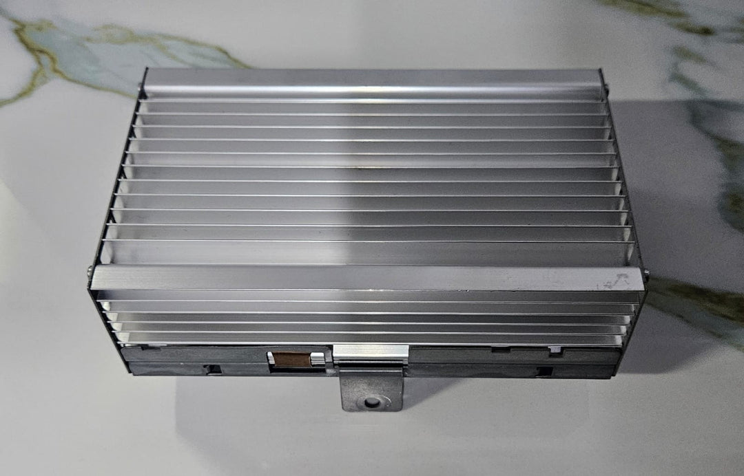 OEM BMW 7 Series F01 F02 F10 Hifi System Amplifier Harman Becker 9312590