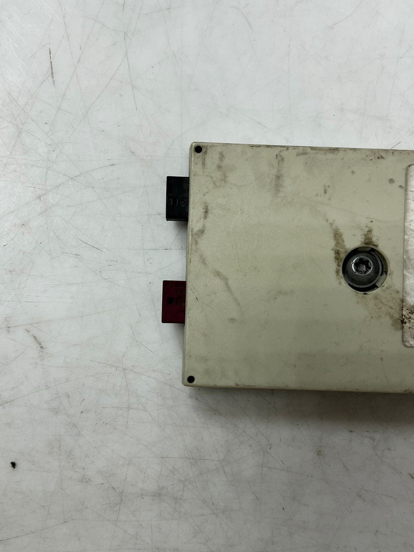 2004-2010 BMW X3 E83 Radio signal reception Antenna Amplifier 3452097 OEM