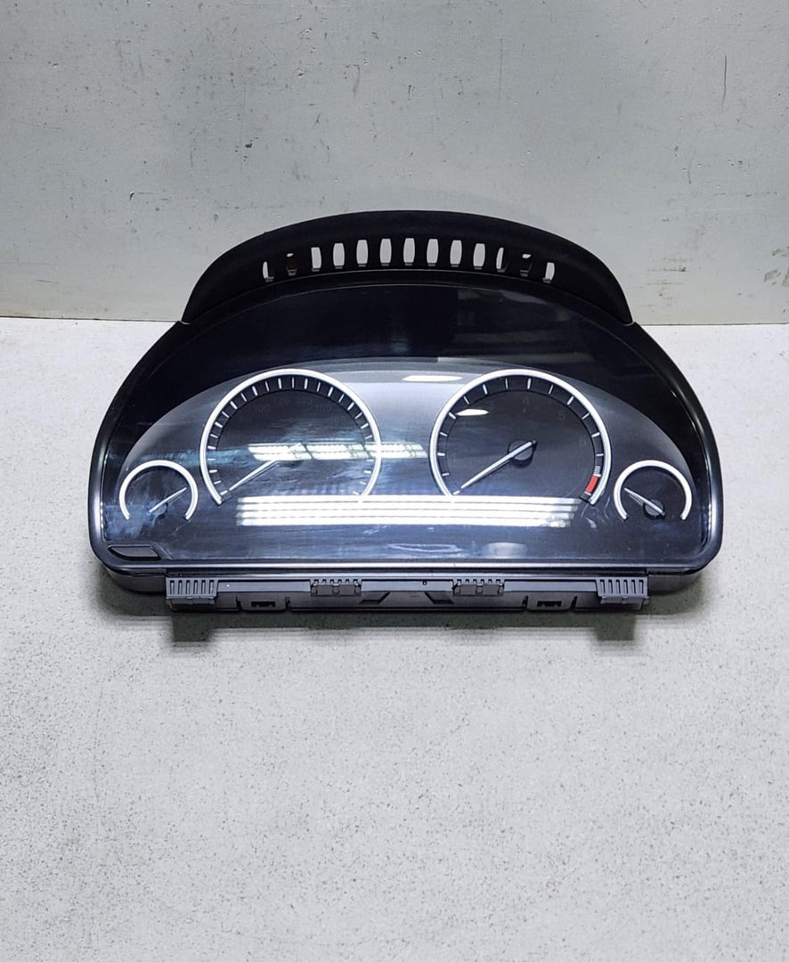 BMW Instrument Cluster Speedometer Petrol 9214719 BMW F01 F06 F07 F10 F11 F25 
