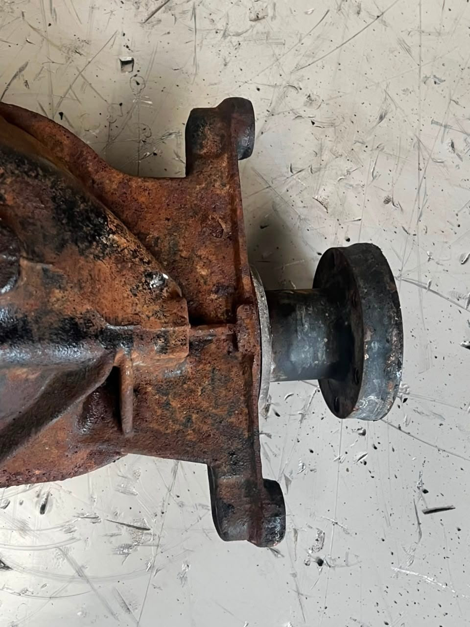 BMW 5 Series E60 530i M54 with 3.46 ratio Rear Differential 7516881 OEM