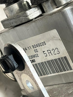 Load image into Gallery viewer, 2012-2014 BMW 5 Series F10 F11 MK6 Active Hybrid A/C Expansion Valve 9249225 OEM