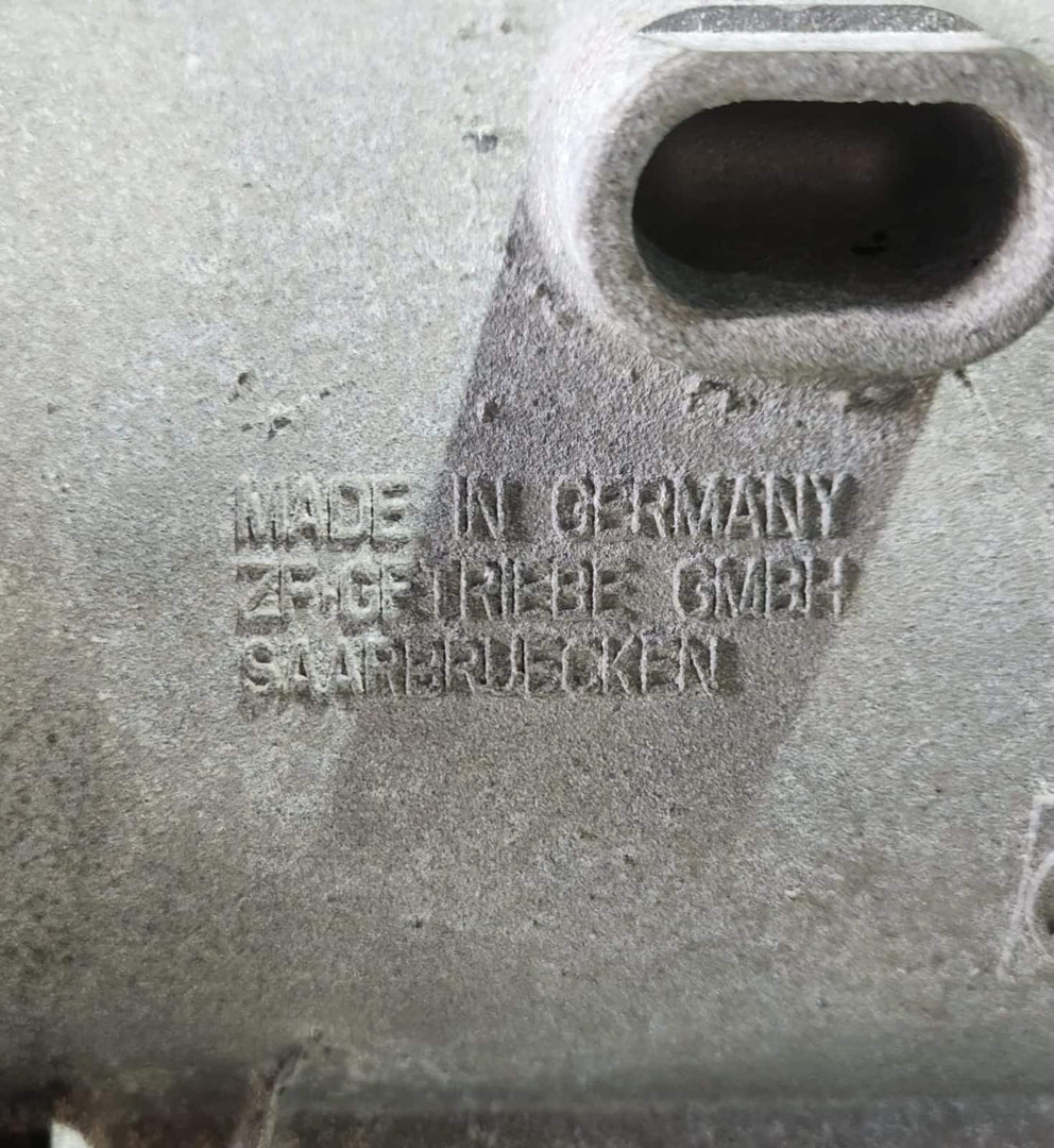 2015-2019 BMW 118i Automatic Transmission Gearbox 8638289 N13B16A F20 F21 8HP45