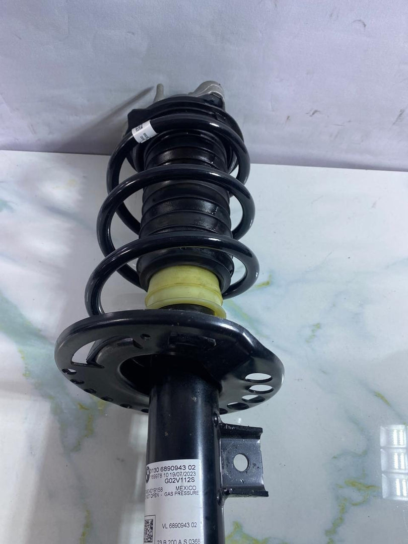BMW Front Suspension Strut 6890943  BMW X4 G02 models FRONT LEFT