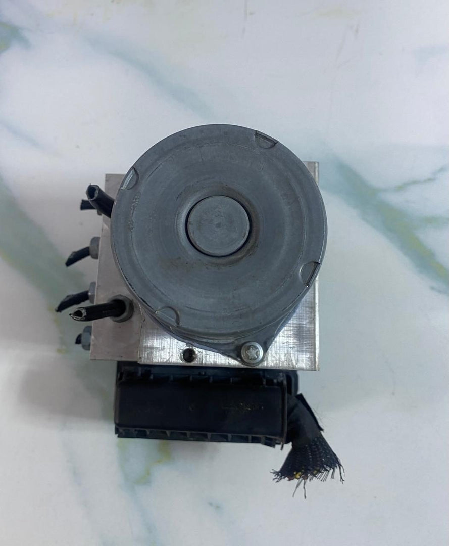 OEM ABS Pump for 2010-2016 BMW 5 6 Series F10 F11 F06 Part number 6797673 ACC
