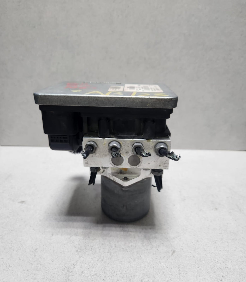 2016-2019 BMW 740i Abs Hydraulic Control Unit 6882933 7 Series G11 G12 750i