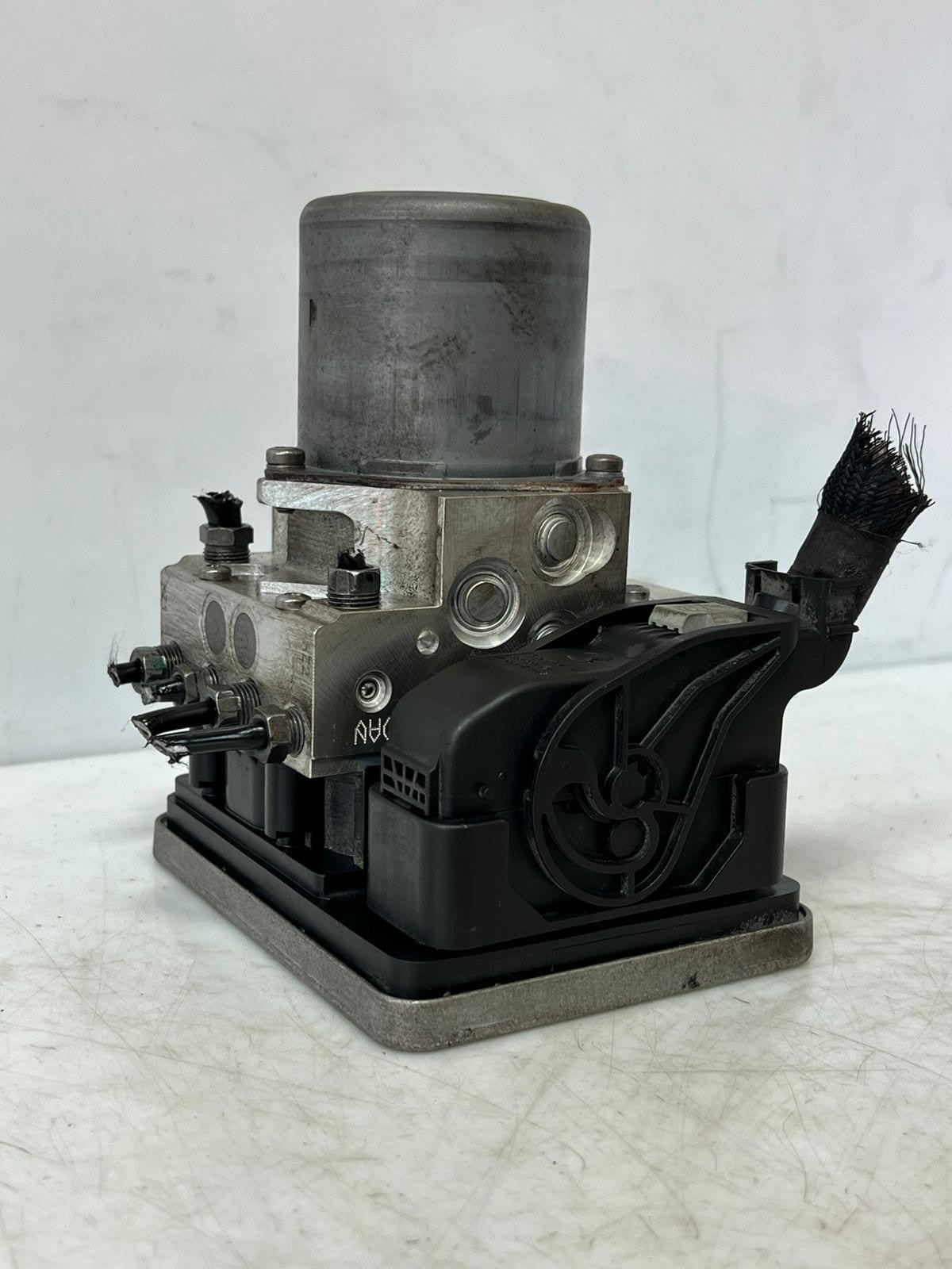 2016-2019 BMW 7' 5' G11 G12 G30 X4 G01 X3 G02 750Li Abs Pump Module 6880538 OEM