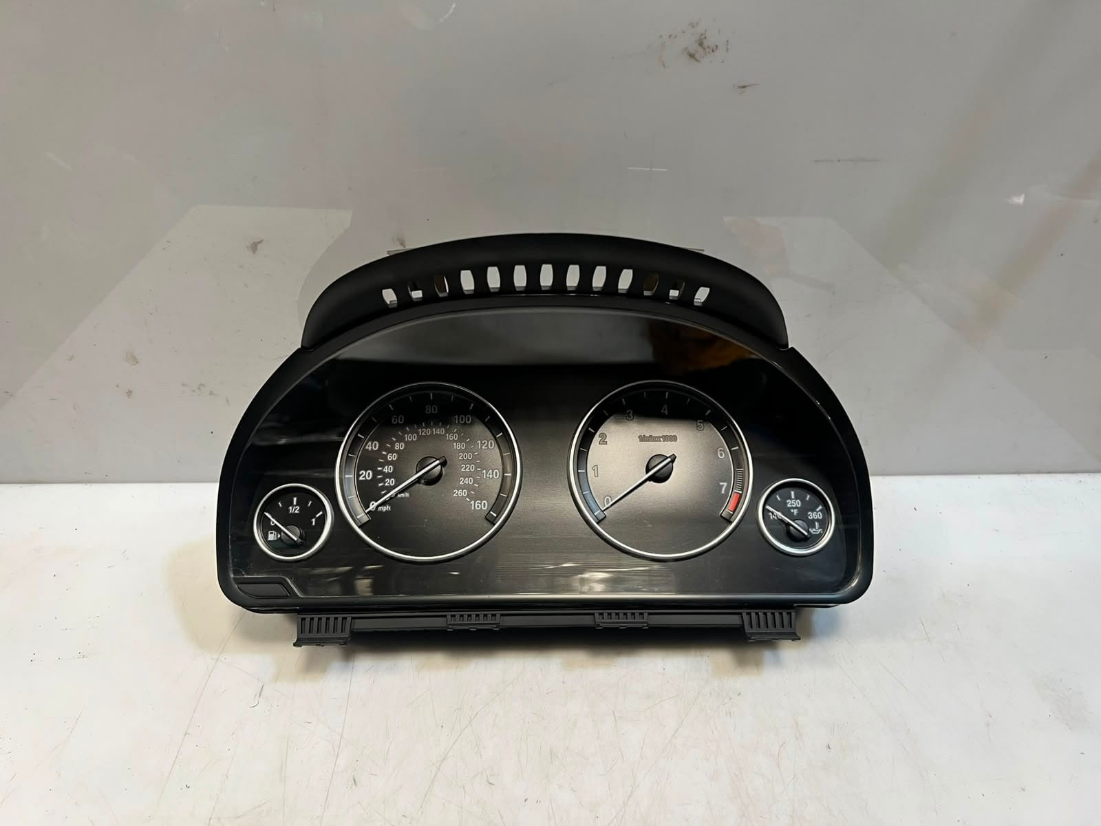 2014-2018 BMW X5 F15 X3 F25 Instrument Cluster SPEEDOMETER 6820601 OEM