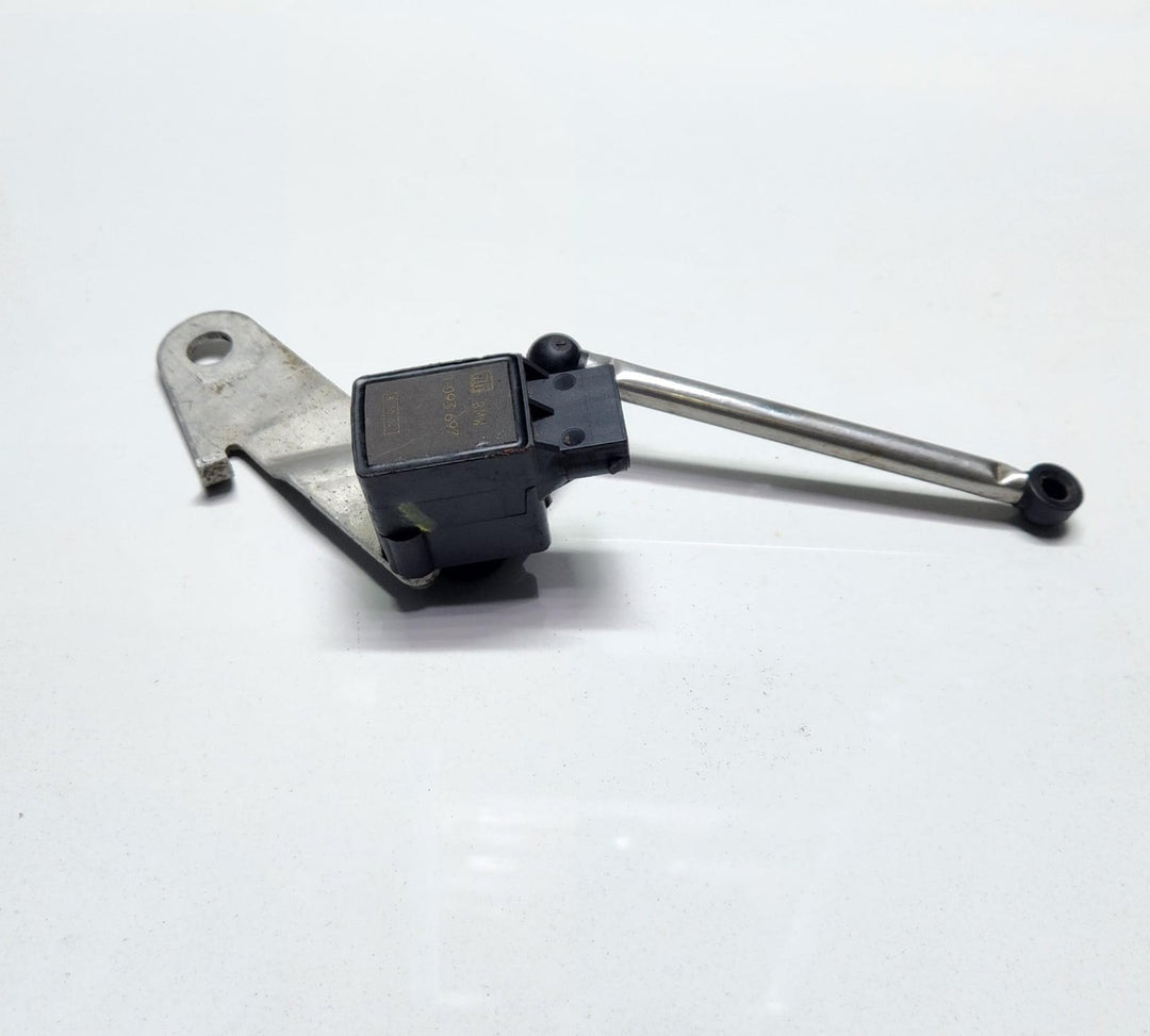 1997-2008 BMW 323i Headlight Level Sensor 1093697 E38 E39 E46 E60 E61 OEM