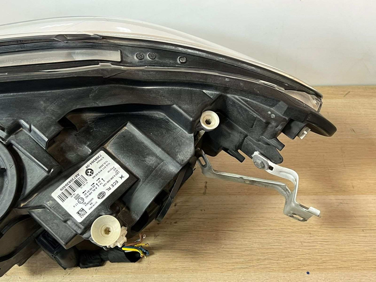 Headlight right for BMW 1 Series F20 1.5 116d B37D15A B37 B37D15U0 7358394