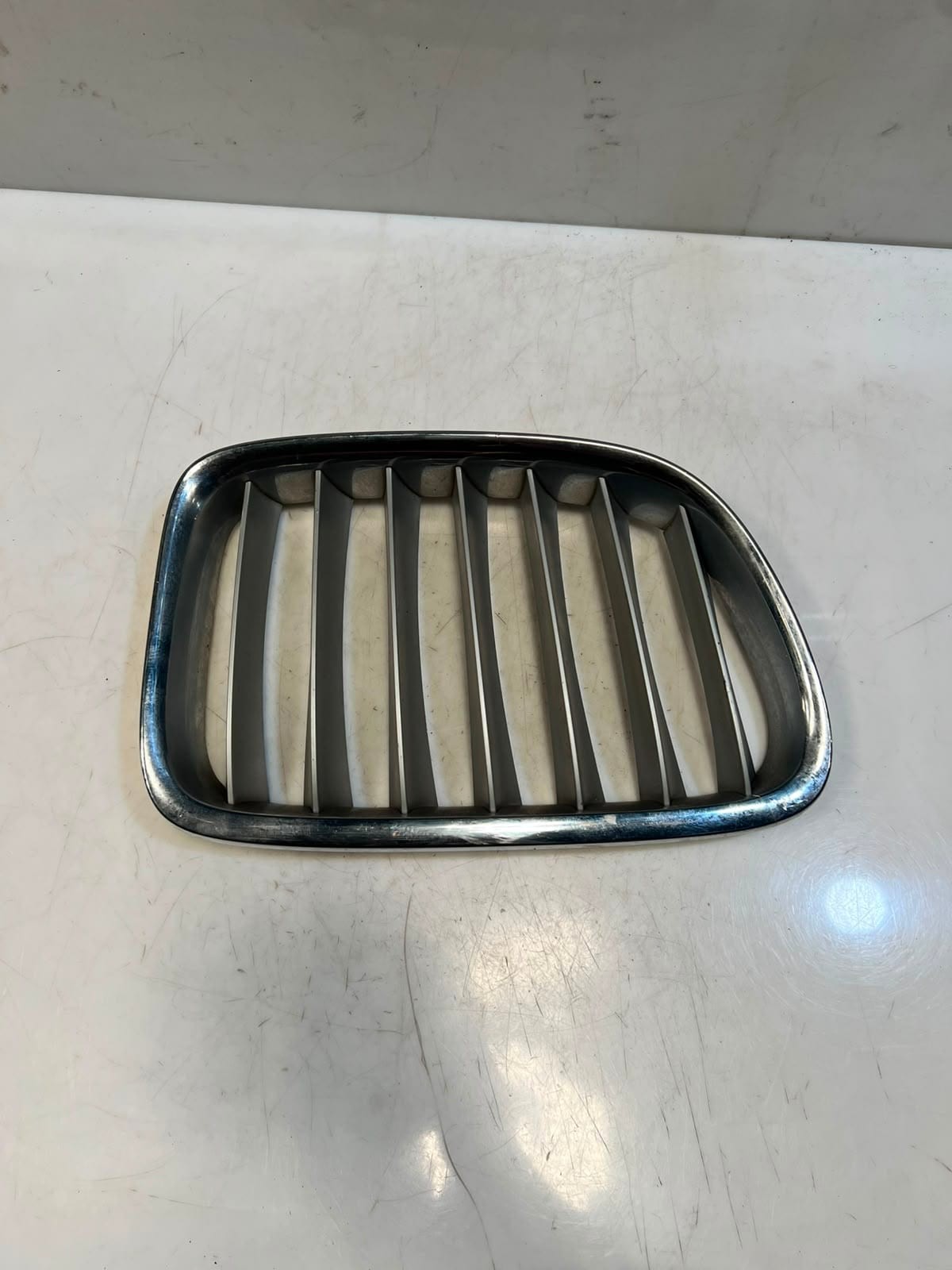 2010-2015 BMW X1 E84 Front Right Kidney Grille Chrome 2993308 OEM