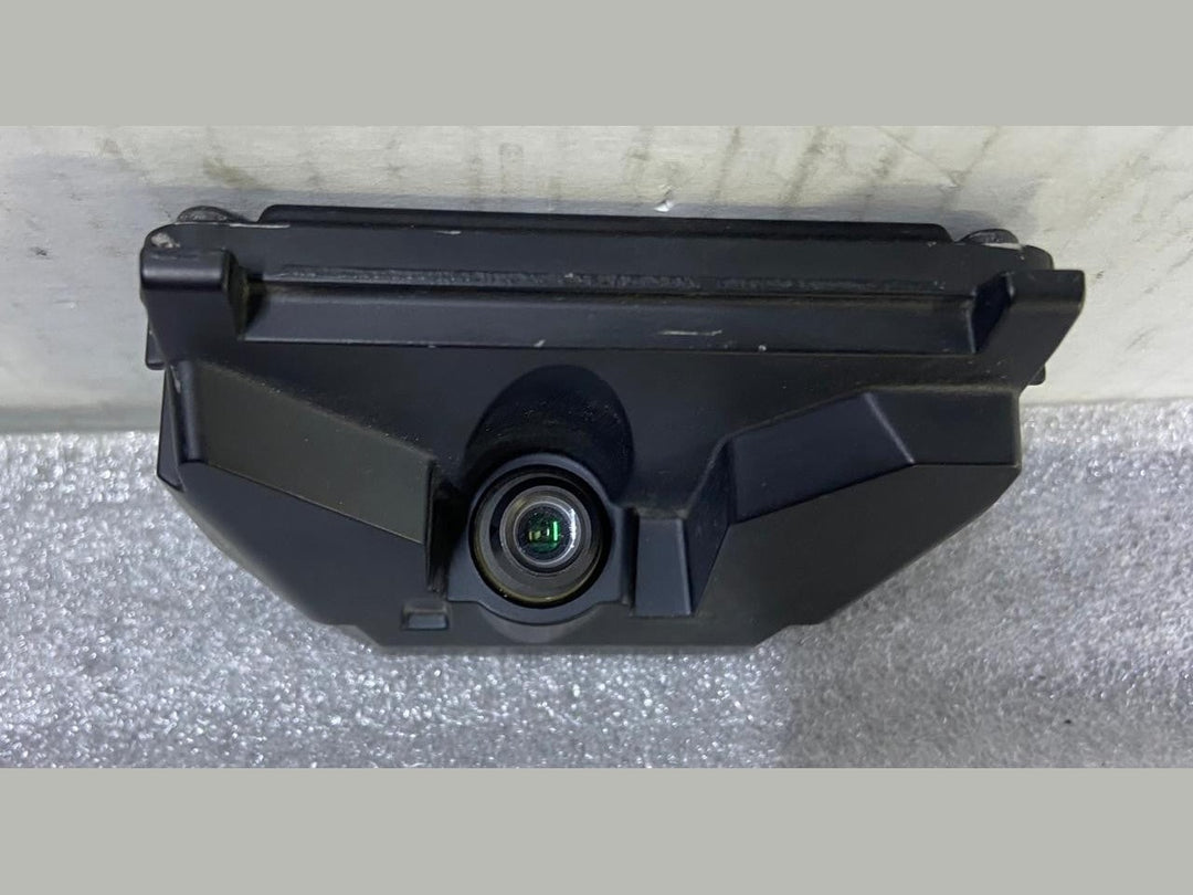 OEM BMW 3 Series G20 Front Windshield Lane Assit Camera 5A03277