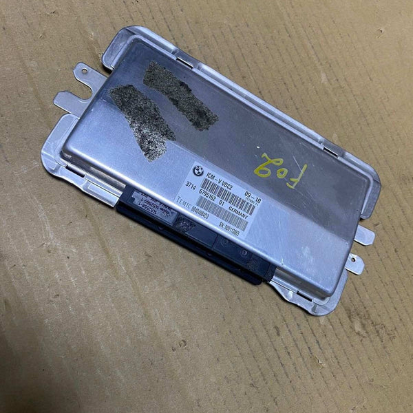 Genuine 2011 BMW 740i Suspension Control Module 6795162 5 Series F10 and 7 Serie