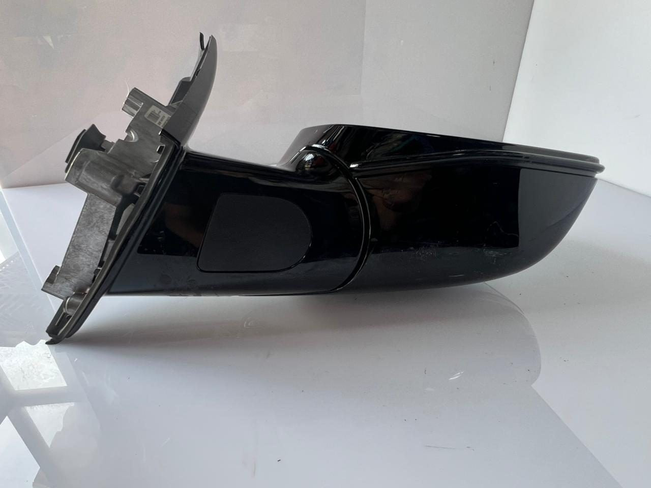 2017-2024 BMW X3 G01 RIGHT SIDE Door Mirror Turn Signal Lens A135633 LHD