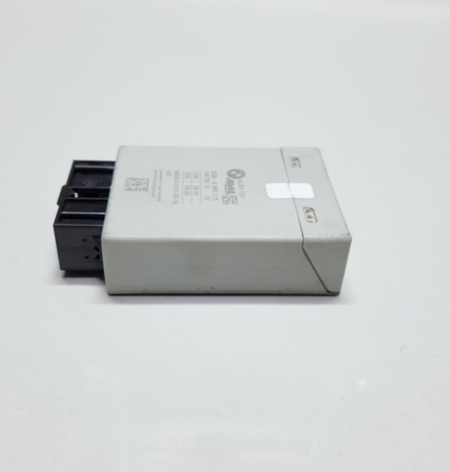 17-20 BMW 530i Steering Column Control Module 6885215 5, 6, 7, 8, and X Series