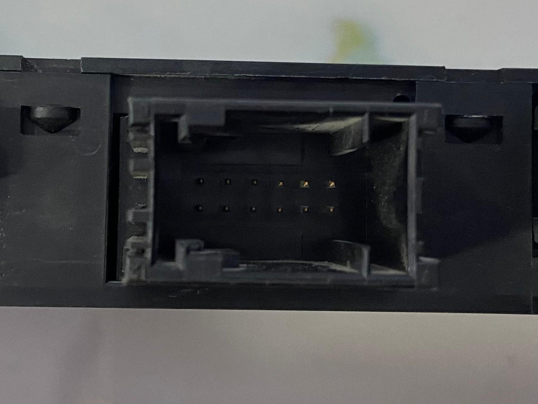 OEM BMW E60 E61 525i 545i Centre Console Switch centre DSC PDC 6944962