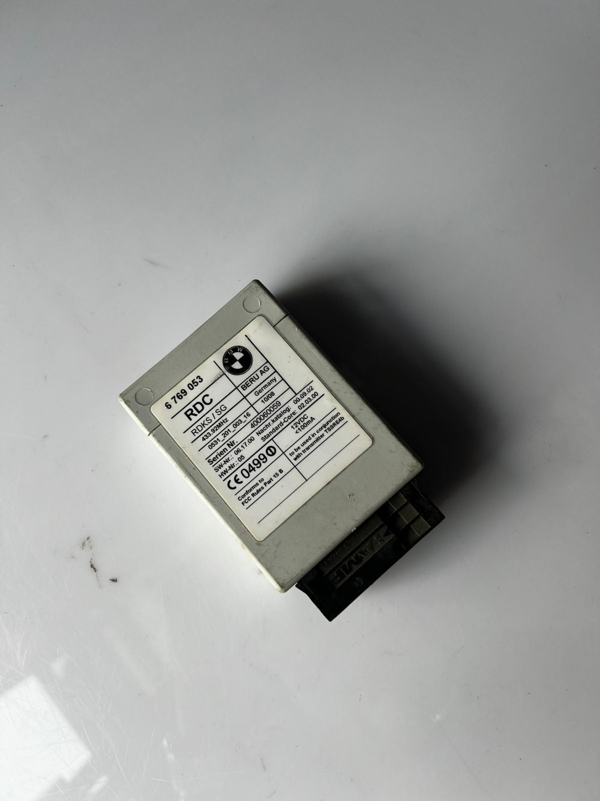 2002-2004 BMW 745i Tire Pressure Control Module 6769053 E65 E66 E67 7'
